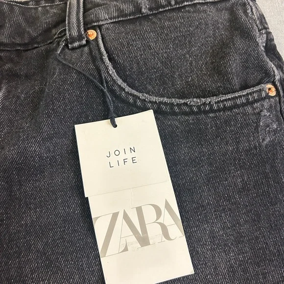 🖤”Zara” NWT Distressed Dark Wash Black “Denim”Cotton Short w/ Pockets Size 14🖤 - Picture 5 of 12
